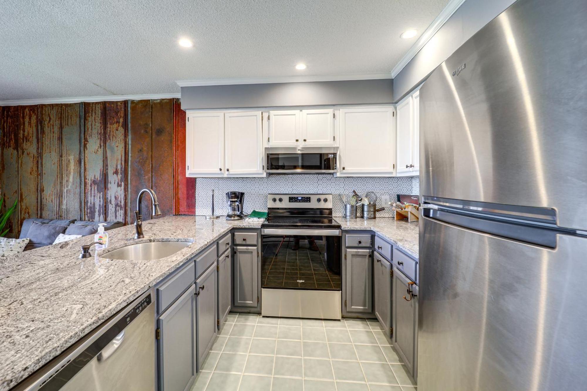 Beech Mountain Condo Near Hiking And Mountain Biking Экстерьер фото