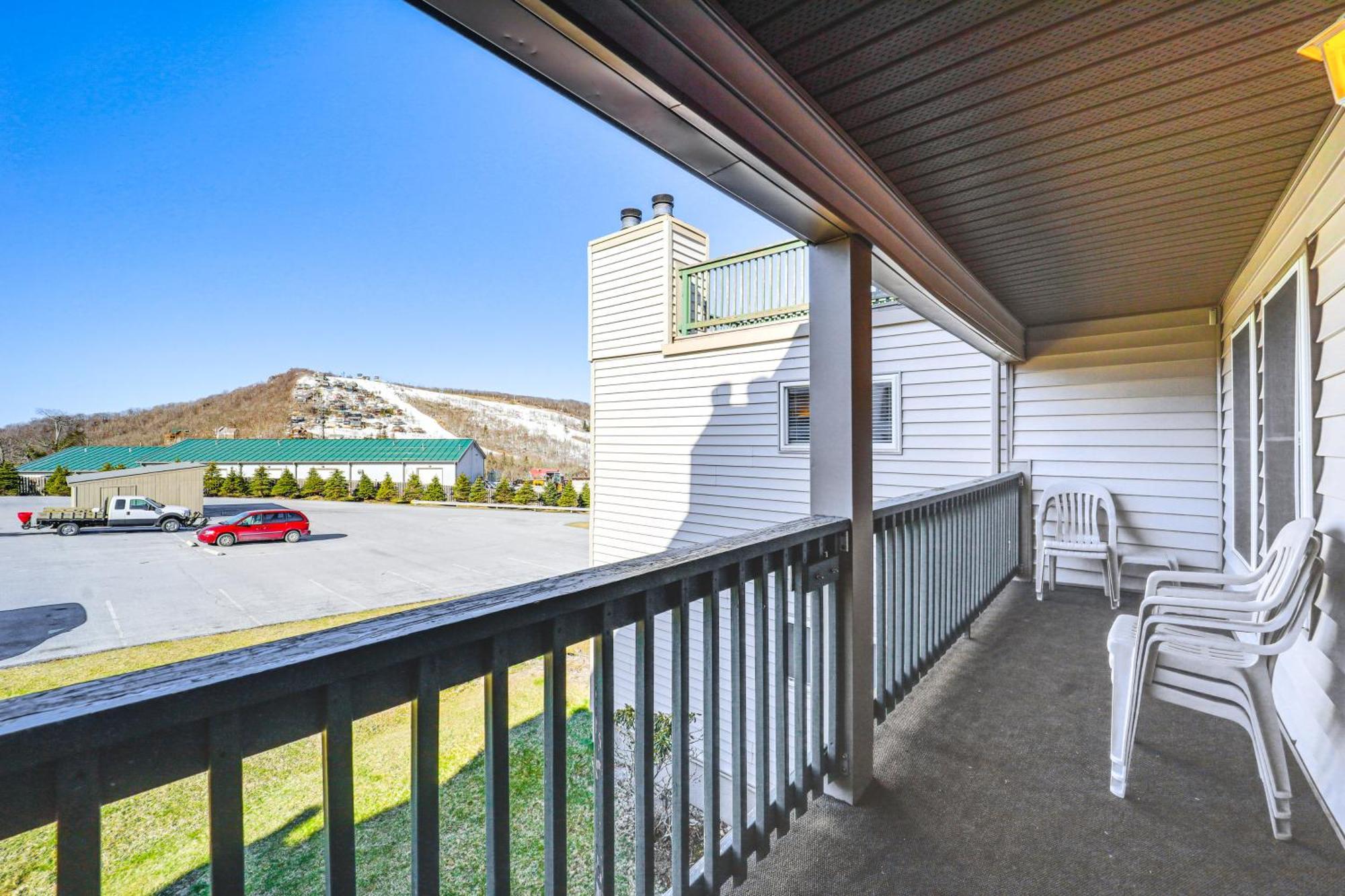 Beech Mountain Condo Near Hiking And Mountain Biking Экстерьер фото